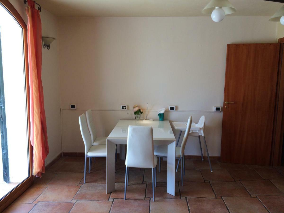 Villa Con Piscina A Imperia, Italy 外观 照片
