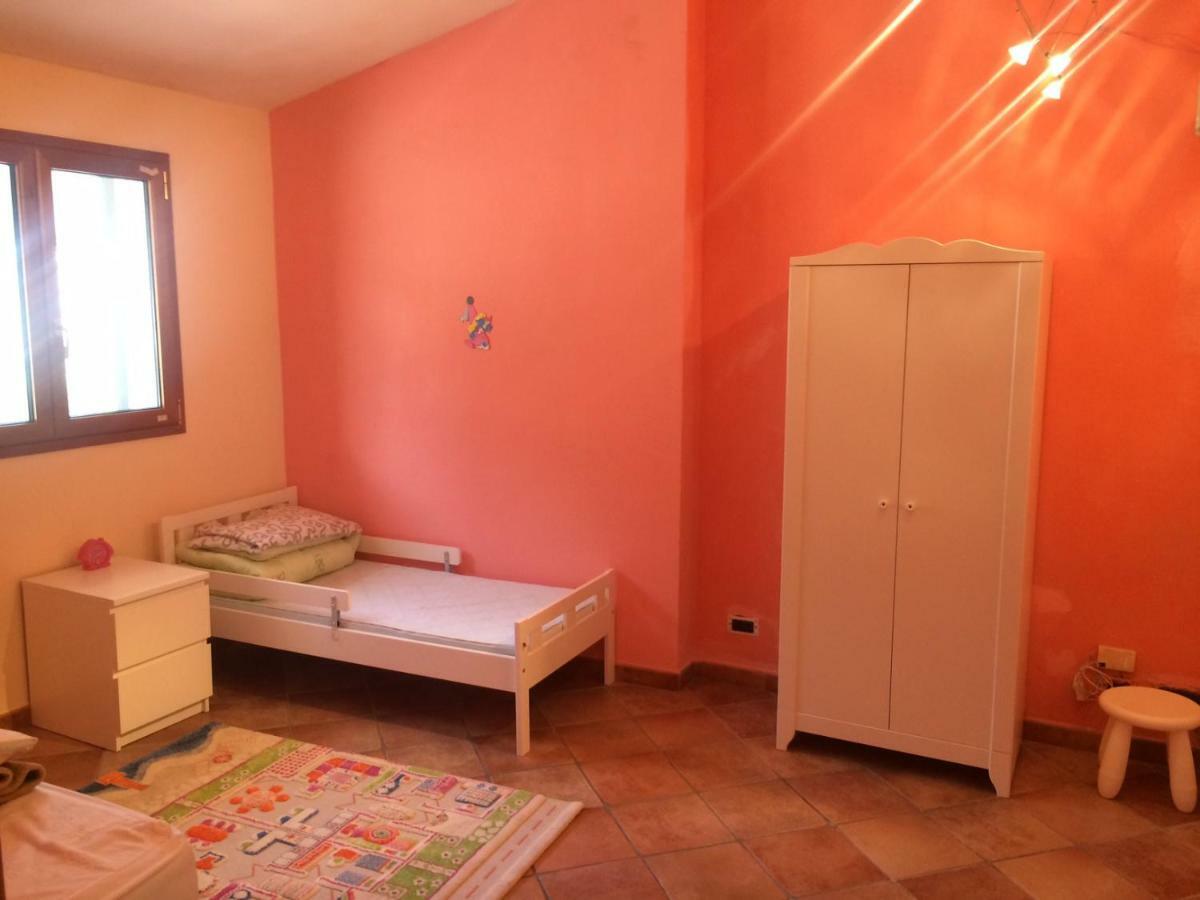 Villa Con Piscina A Imperia, Italy 外观 照片